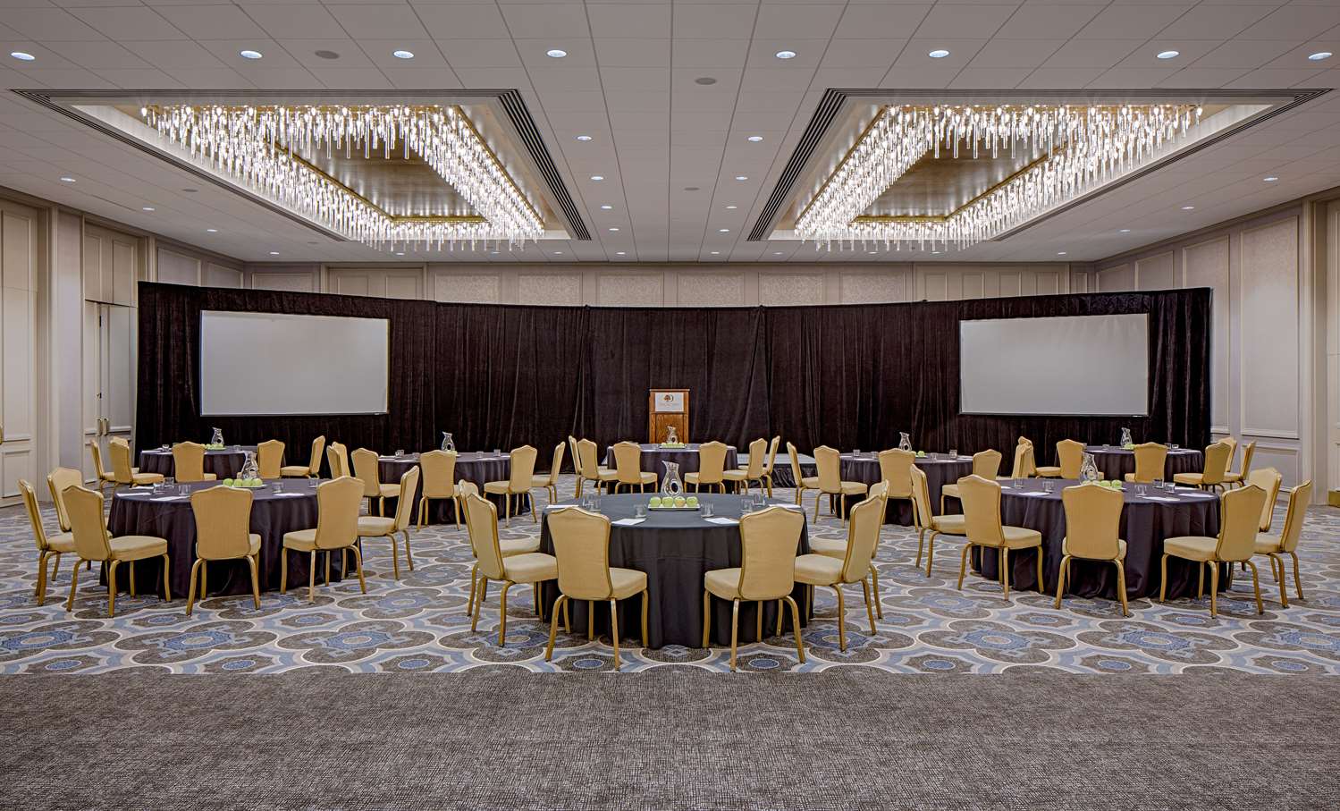 doubletree by hilton hotel houston greenway plaza