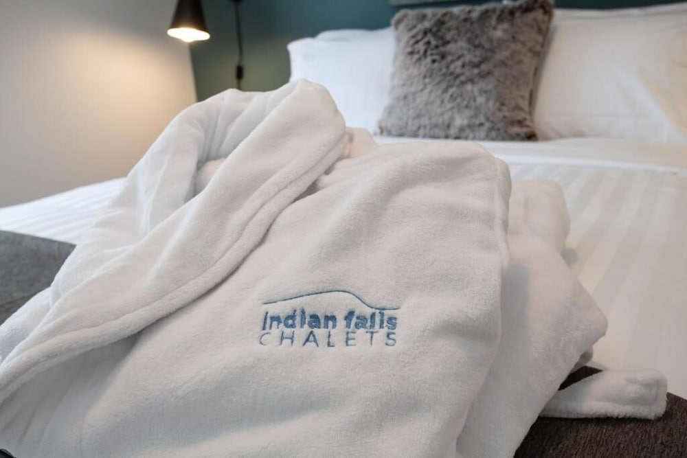 indian falls chalets