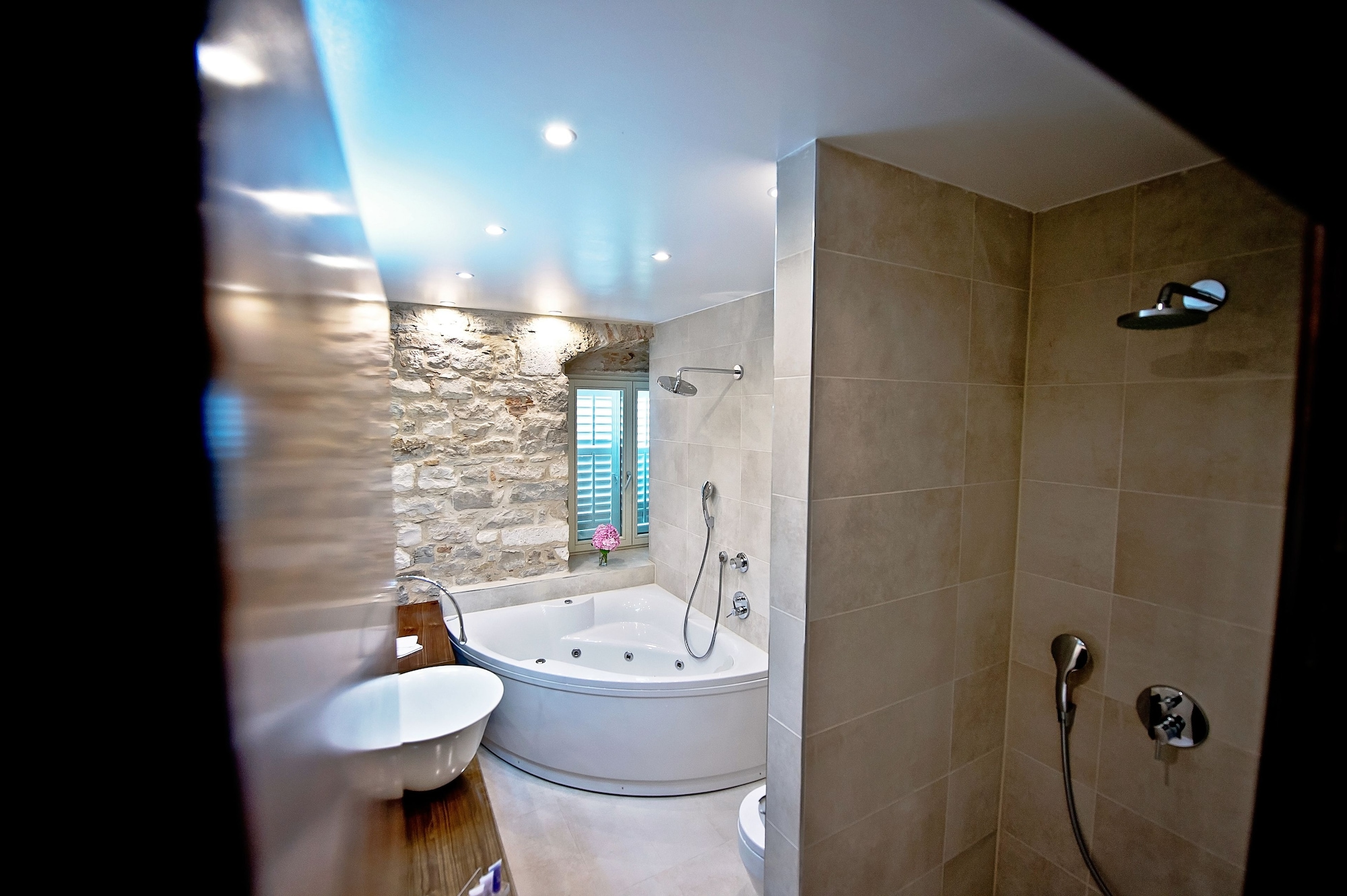 heritage jupiter luxury hotel