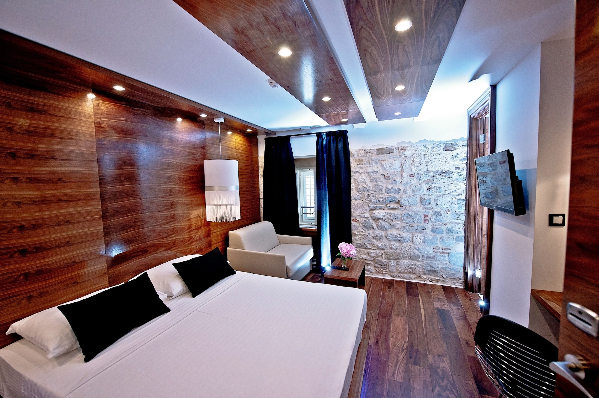 heritage jupiter luxury hotel