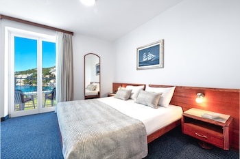 hotel komodor