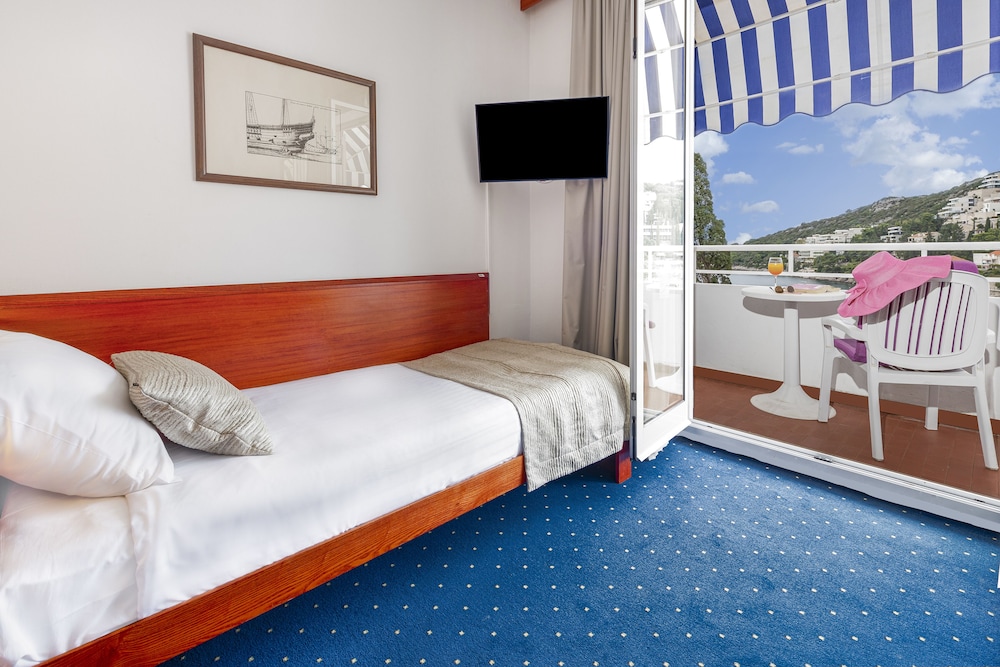 hotel komodor