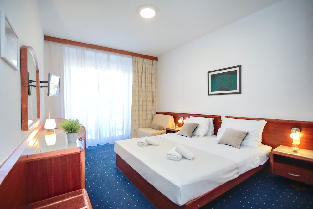 hotel komodor