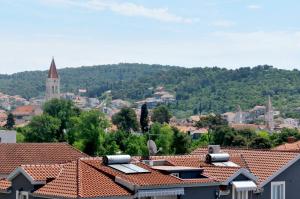 apartmani trogir
