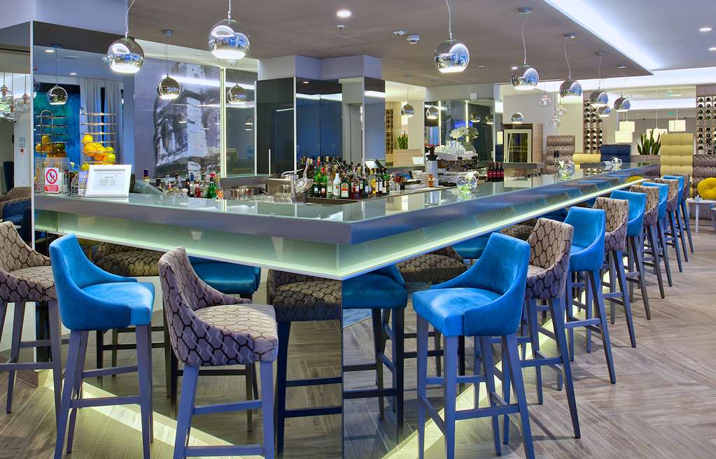 park plaza arena pula