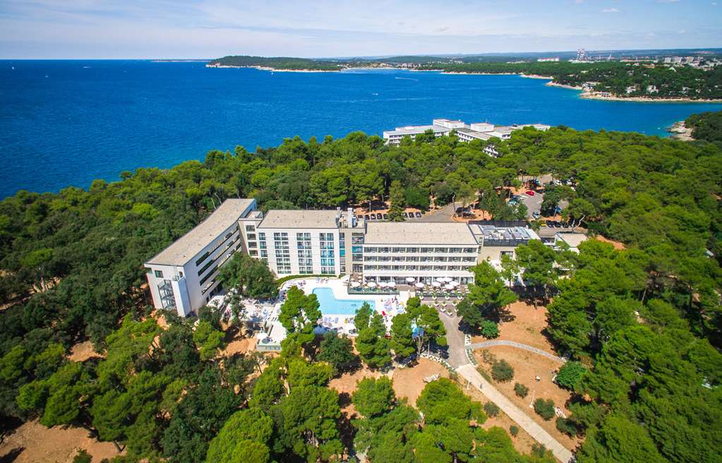 park plaza arena pula