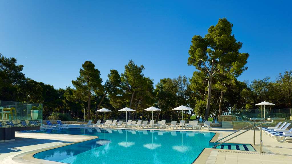 park plaza arena pula