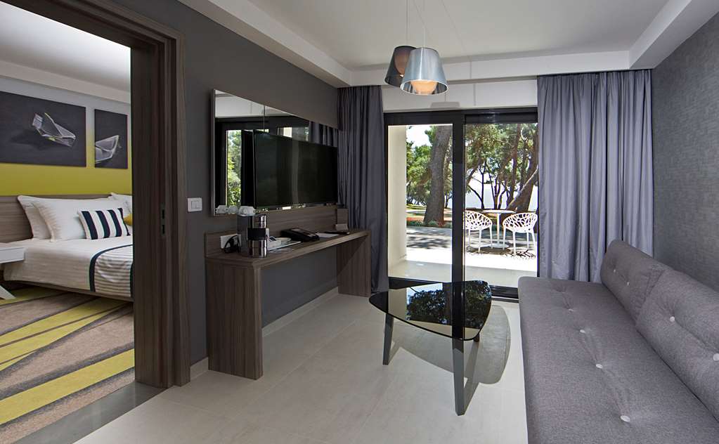 park plaza arena pula