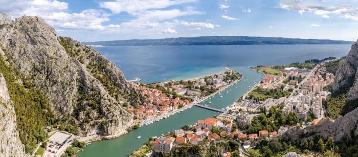 omis