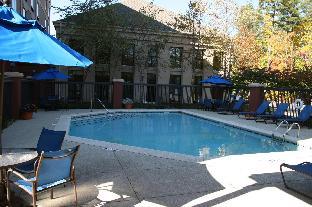 hampton inn and suites alpharetta
