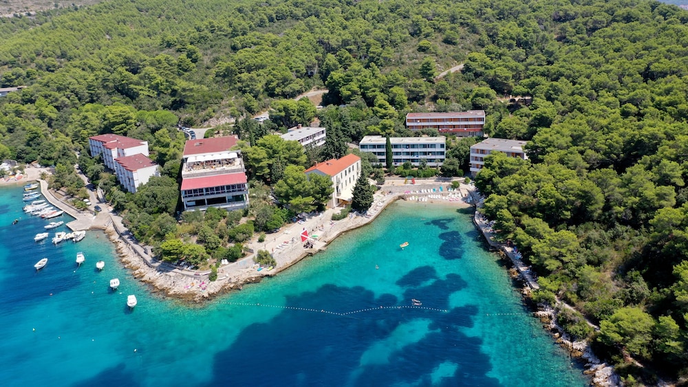hvar