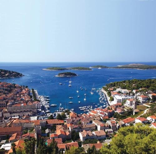 hvar