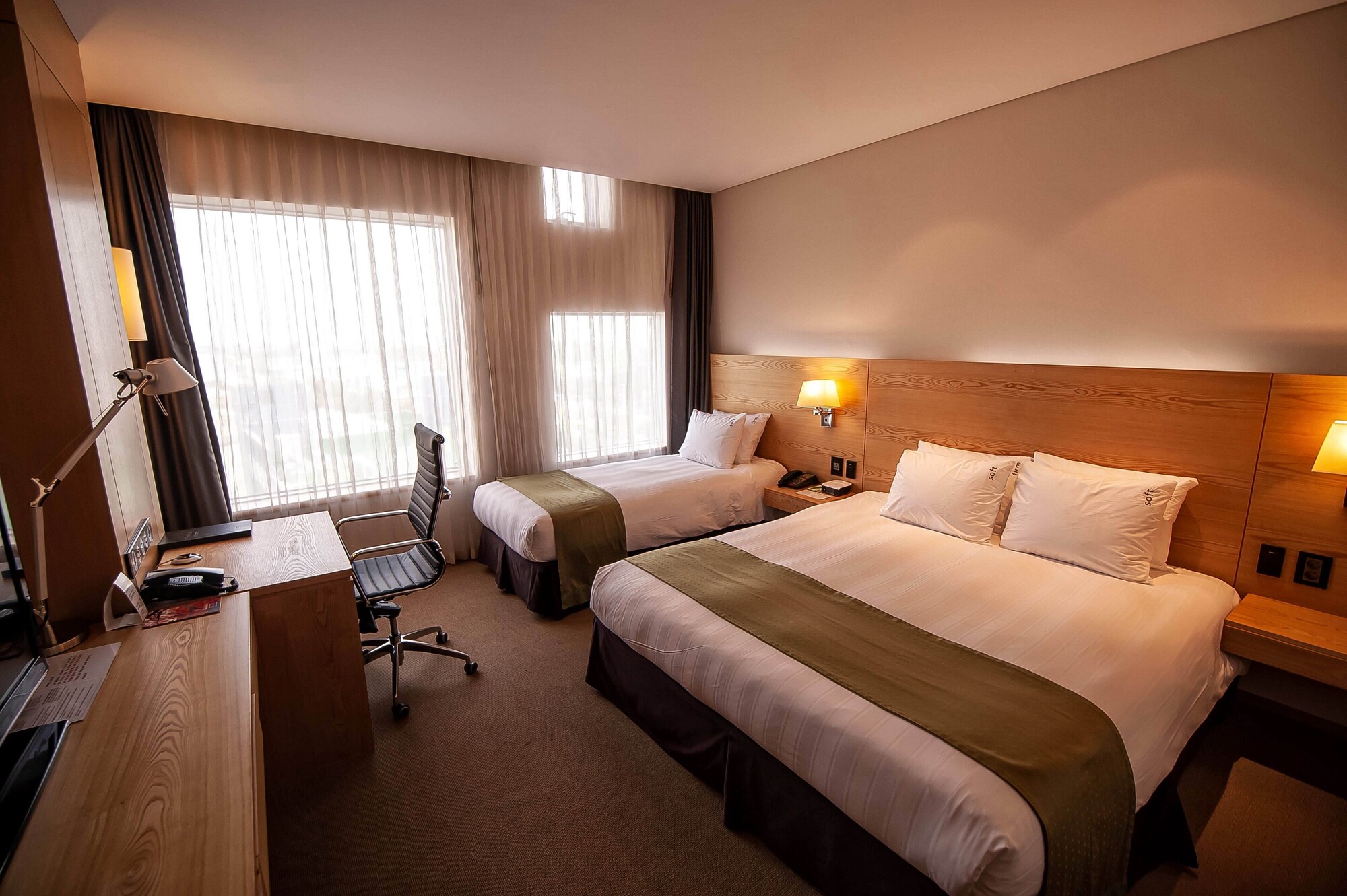 holiday inn gwangju by ihg