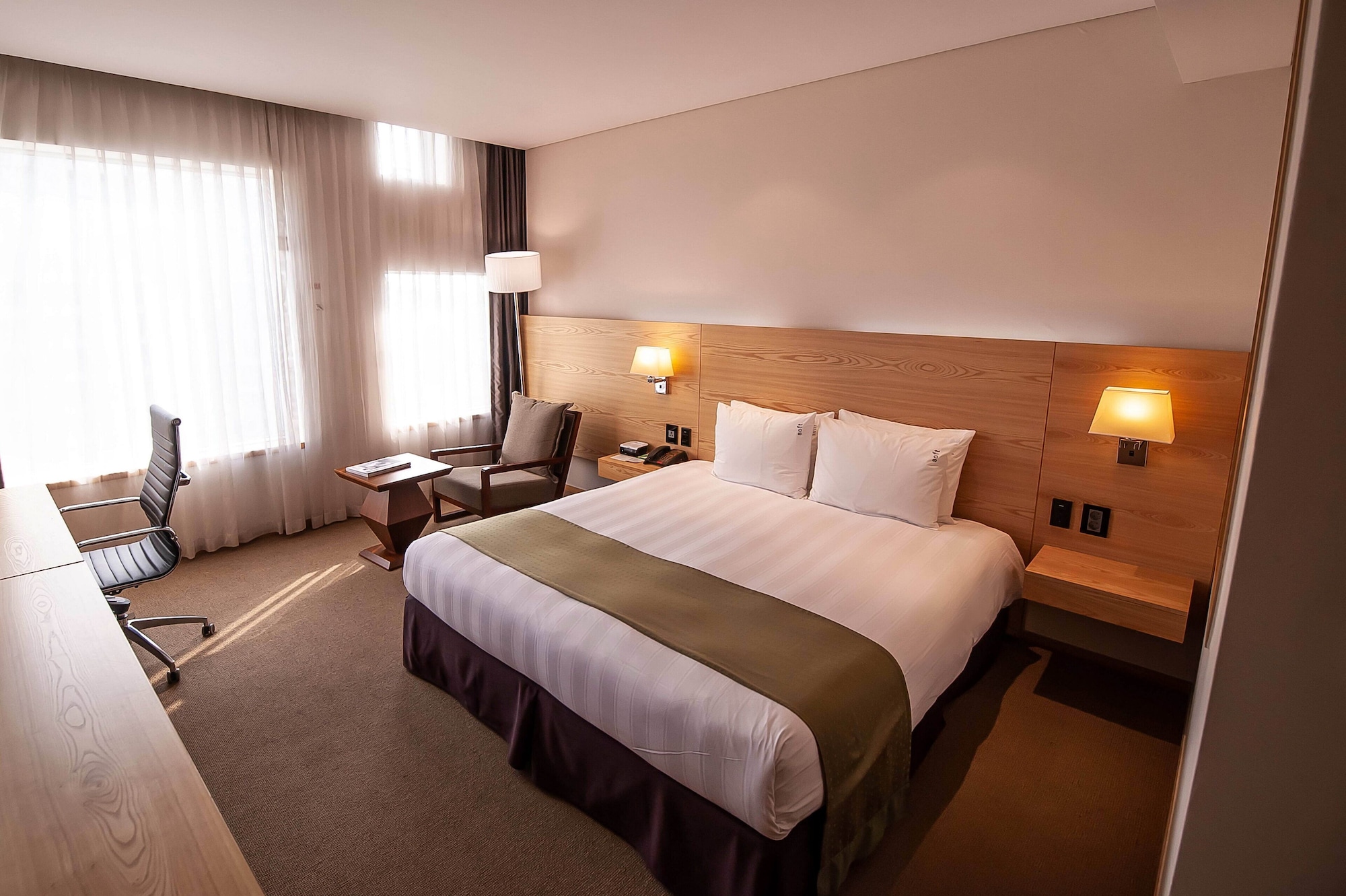 holiday inn gwangju by ihg