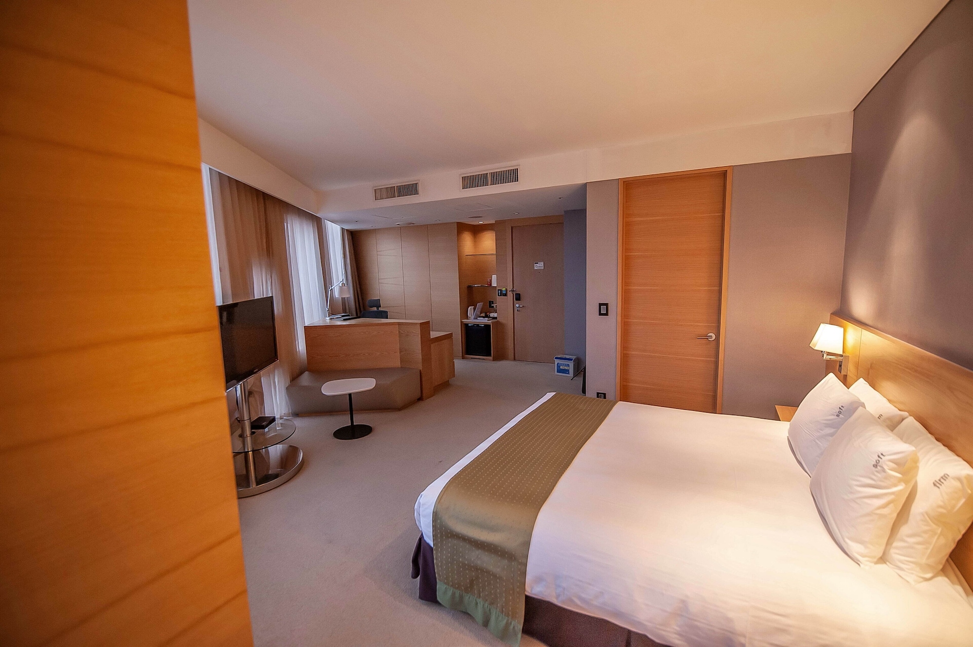 holiday inn gwangju by ihg