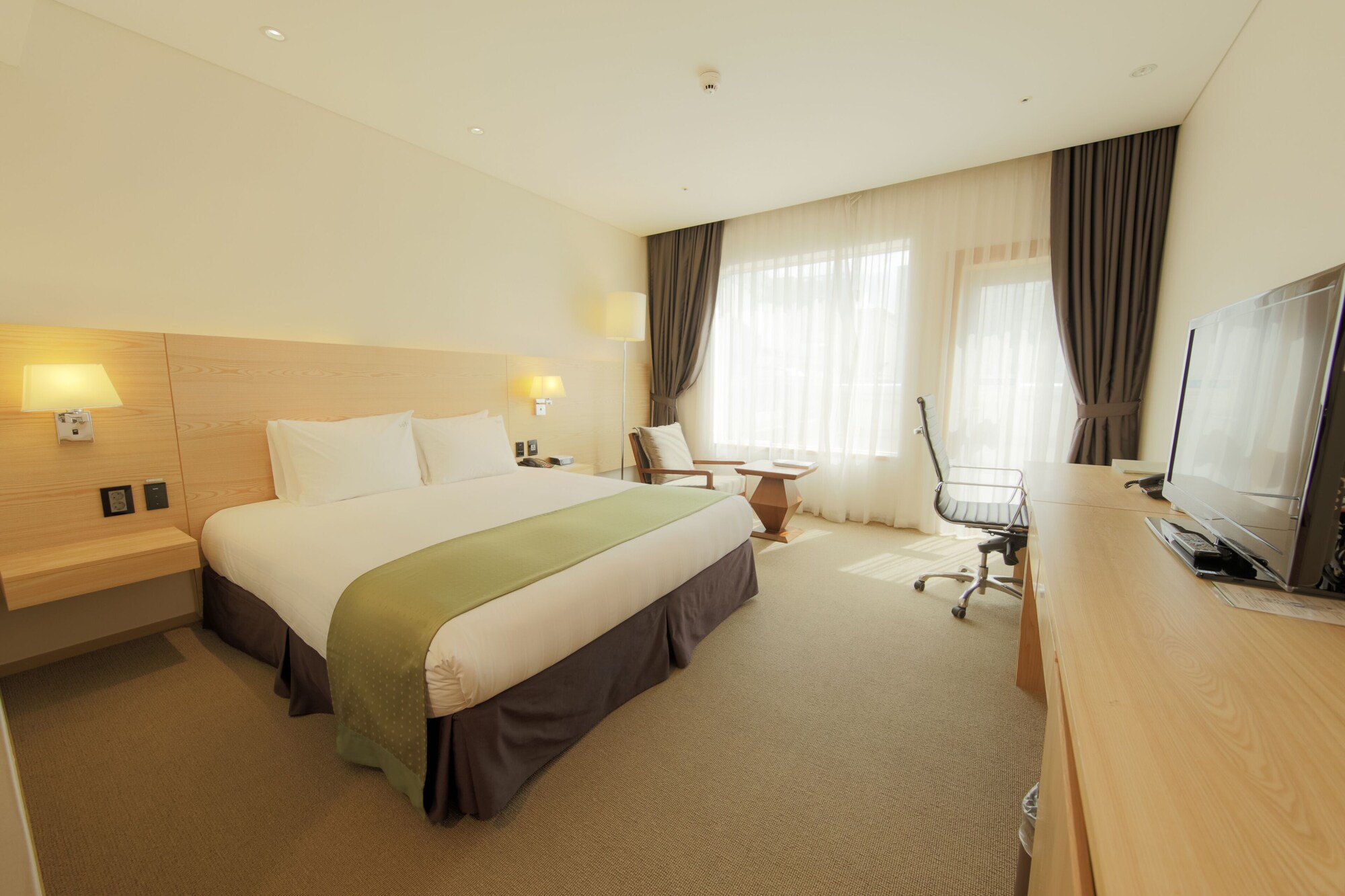 holiday inn gwangju by ihg