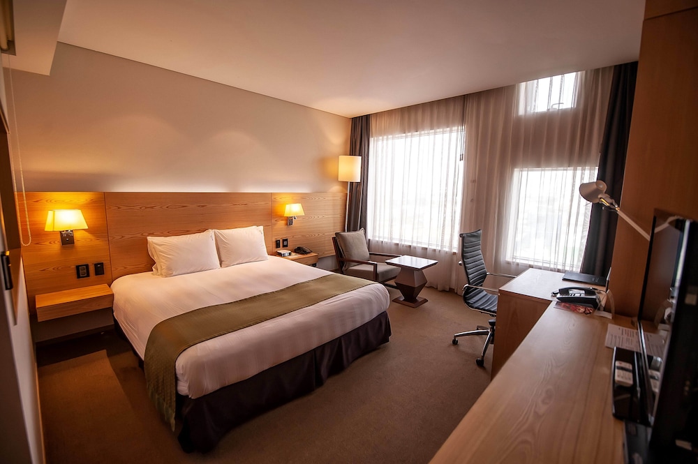holiday inn gwangju by ihg