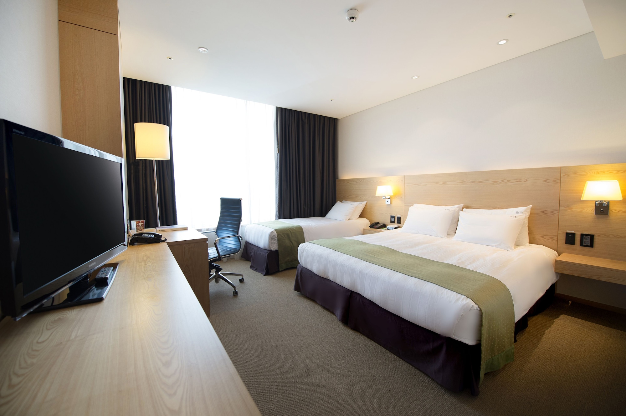 holiday inn gwangju by ihg