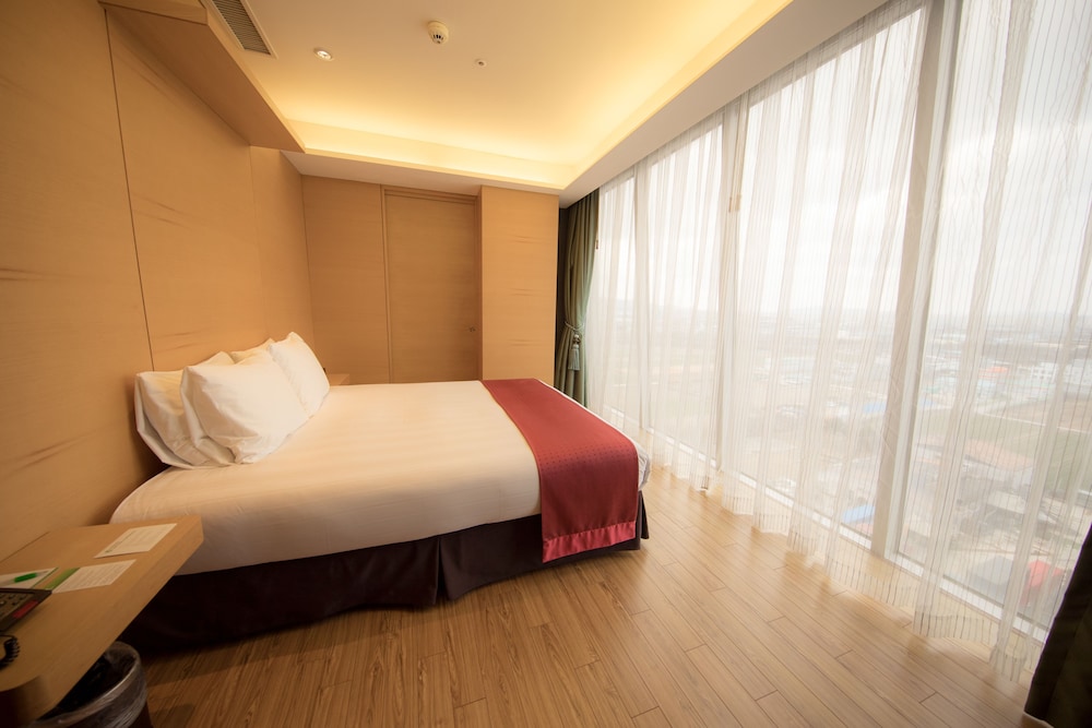 holiday inn gwangju by ihg