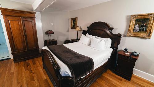 buttermilk falls inn