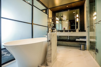 intercontinental dhaka by ihg