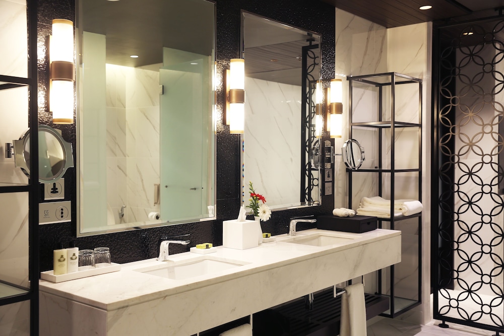 intercontinental dhaka by ihg
