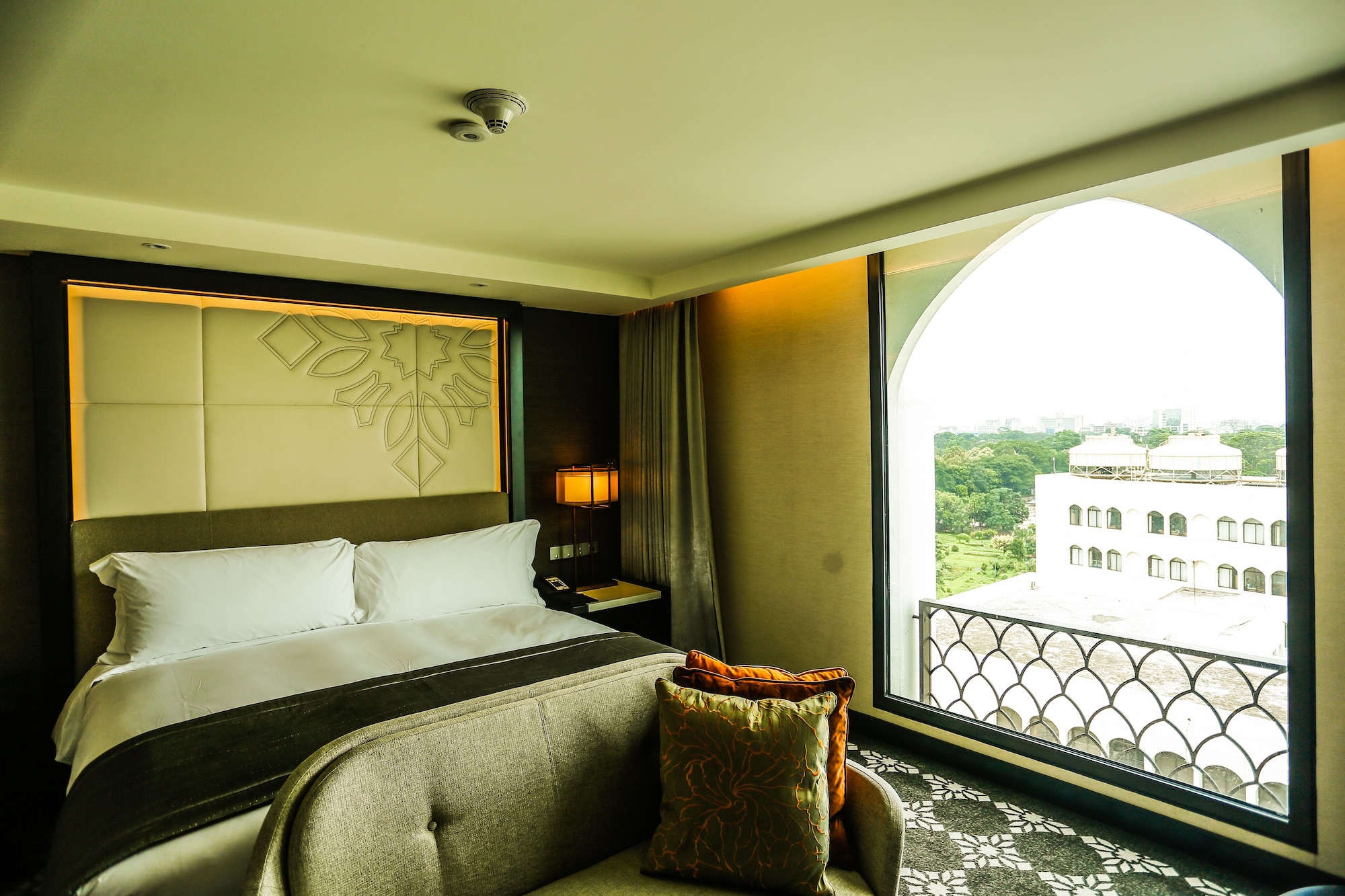 intercontinental dhaka by ihg