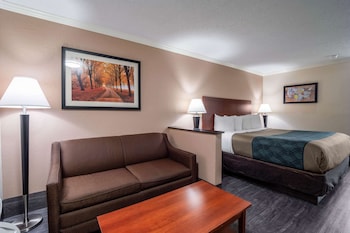 econo lodge inn and suites cayce i 26 airport