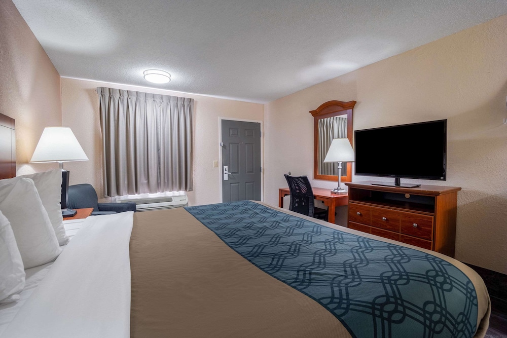 econo lodge inn and suites cayce i 26 airport