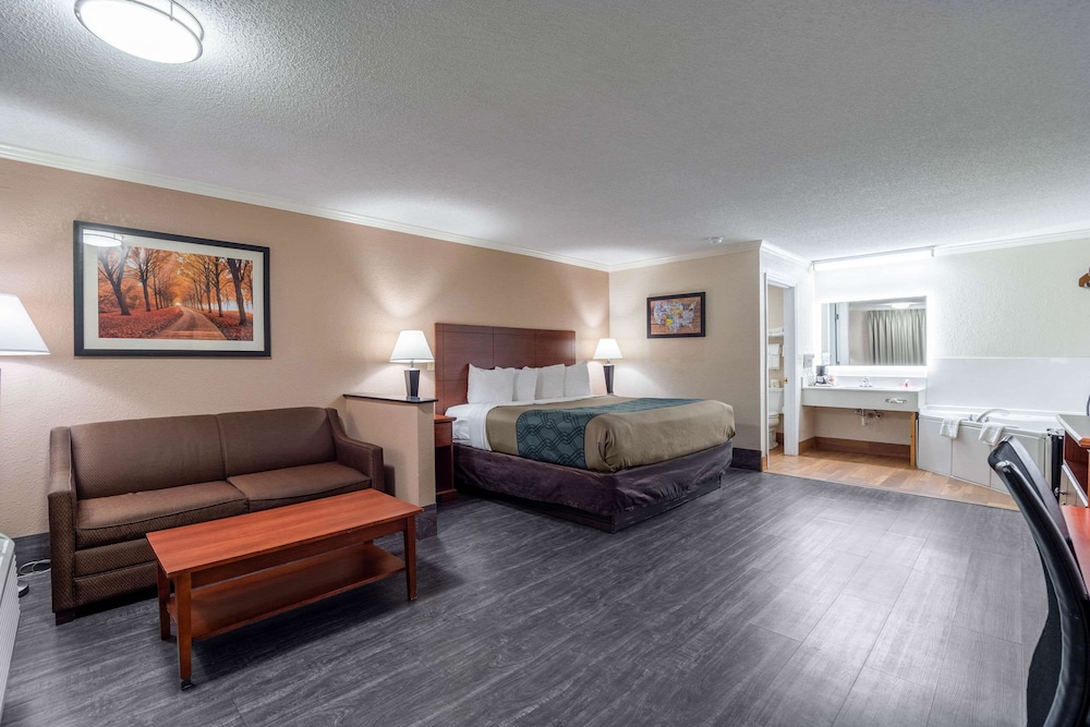 econo lodge inn and suites cayce i 26 airport