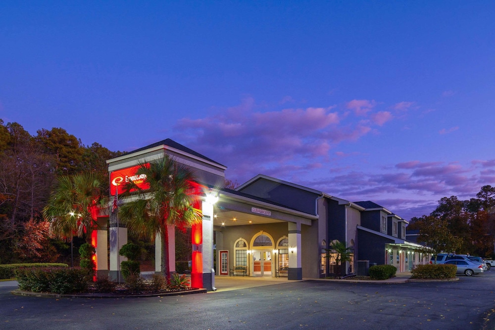 Econo Lodge Inn & Suites Cayce I-26 Airport,Columbia>>Cayce,2 star