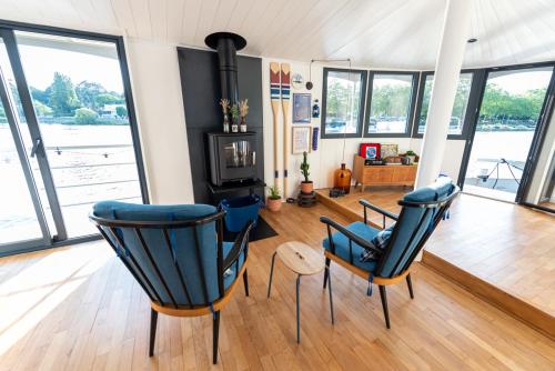 la riviere house peniche carpe diem