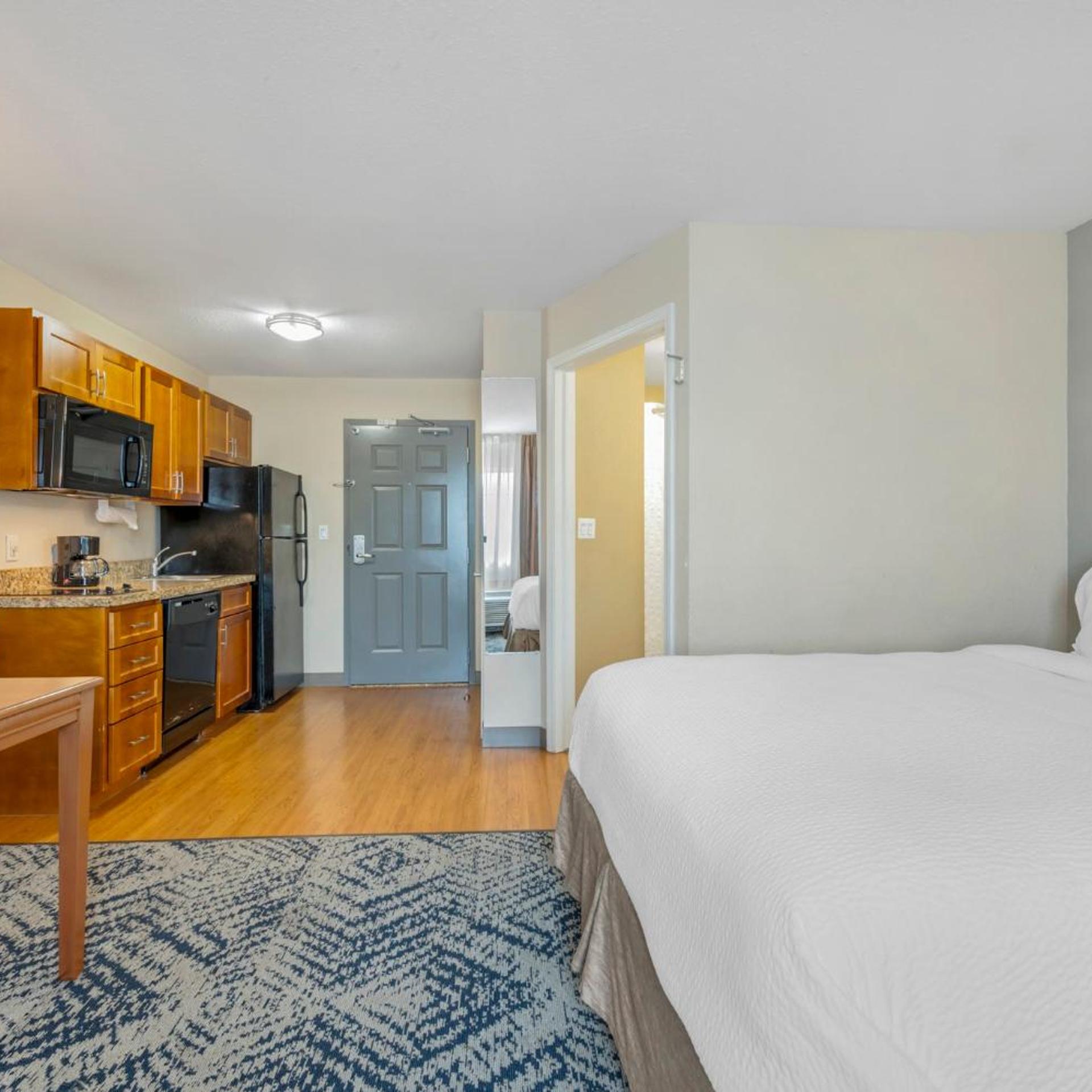 candlewood suites indianapolis east by ihg