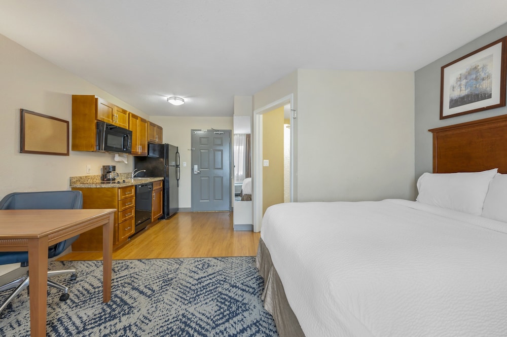 candlewood suites indianapolis east by ihg