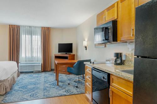 candlewood suites indianapolis east by ihg