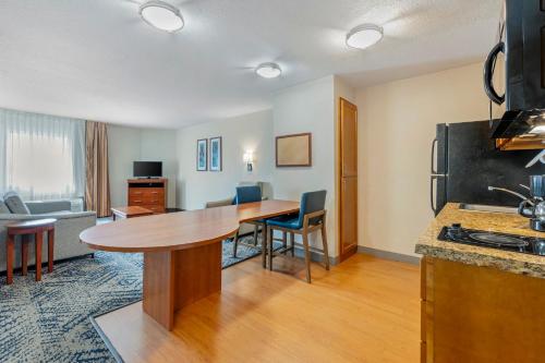 candlewood suites indianapolis east by ihg