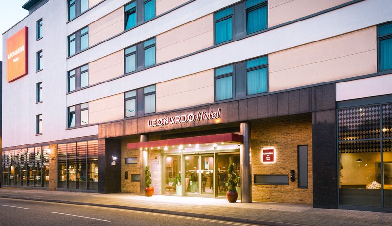 leonardo hotel brighton