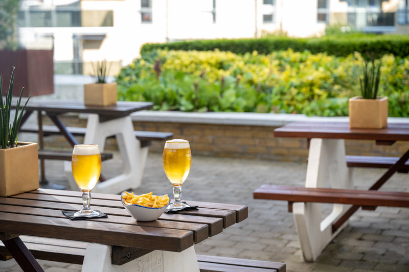 leonardo hotel brighton