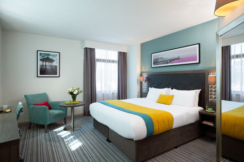leonardo hotel brighton