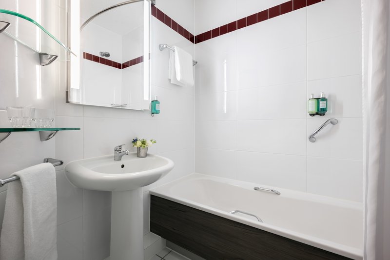 leonardo hotel brighton