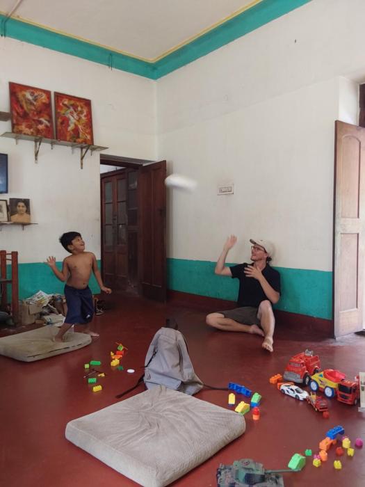 johnsons homestay ecohouseboat
