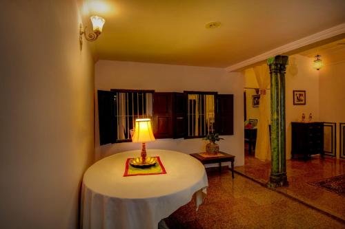 The Umaid Vilas Royal Heritage Haveli,Jhalana Doongri>>Jaipur,3 star