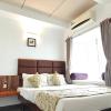 chandralok service apartments