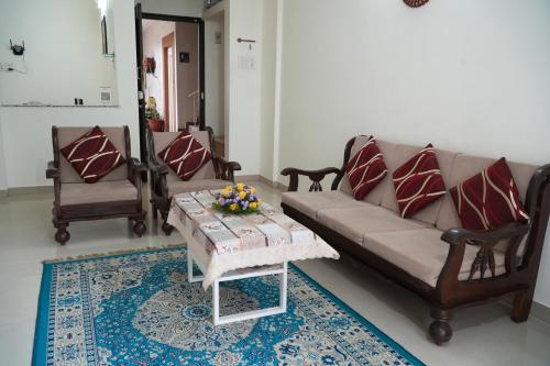 chandralok service apartments