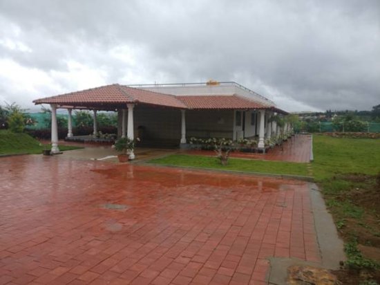 bougain villea homestay