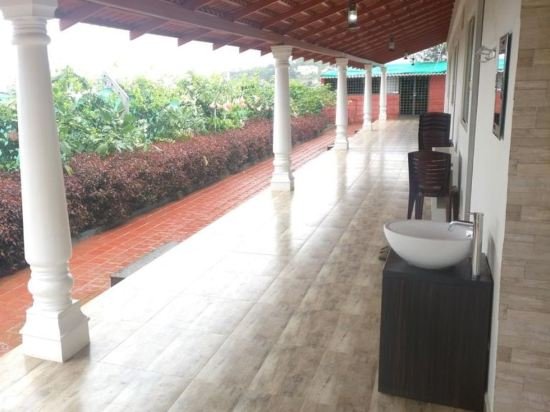 bougain villea homestay