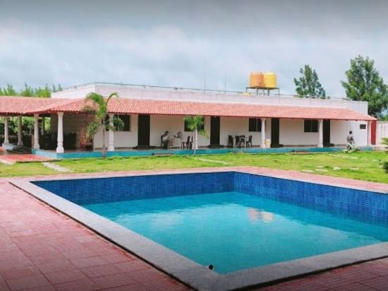 bougain villea homestay