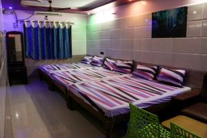 sri priya lodging house