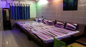 sri priya lodging house