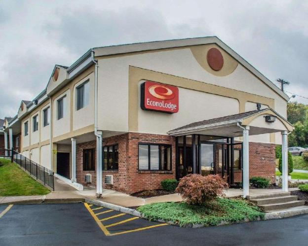 econo lodge dewitt i 90